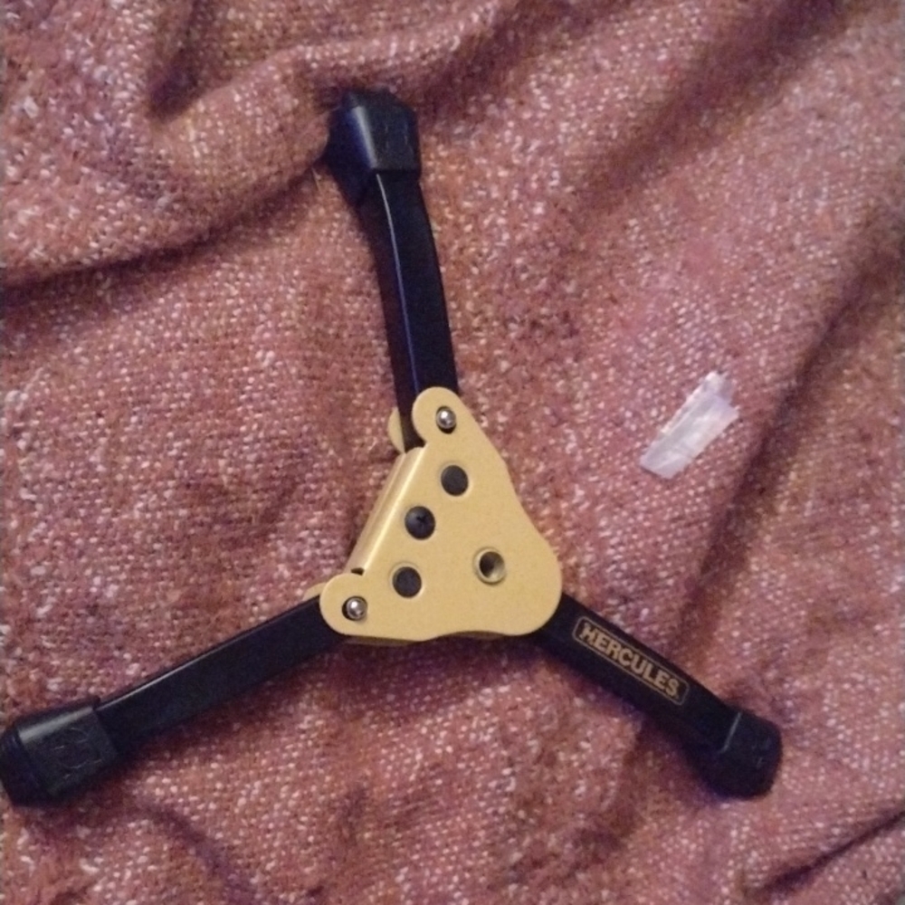 Hercules Flute/Clarinet Stand Base - Black And Gold